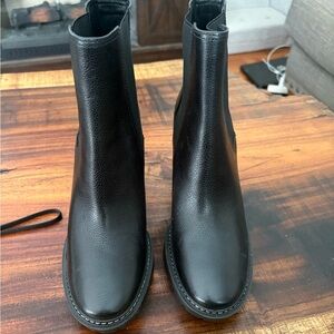 Tory Burch Black Chelsea Boot